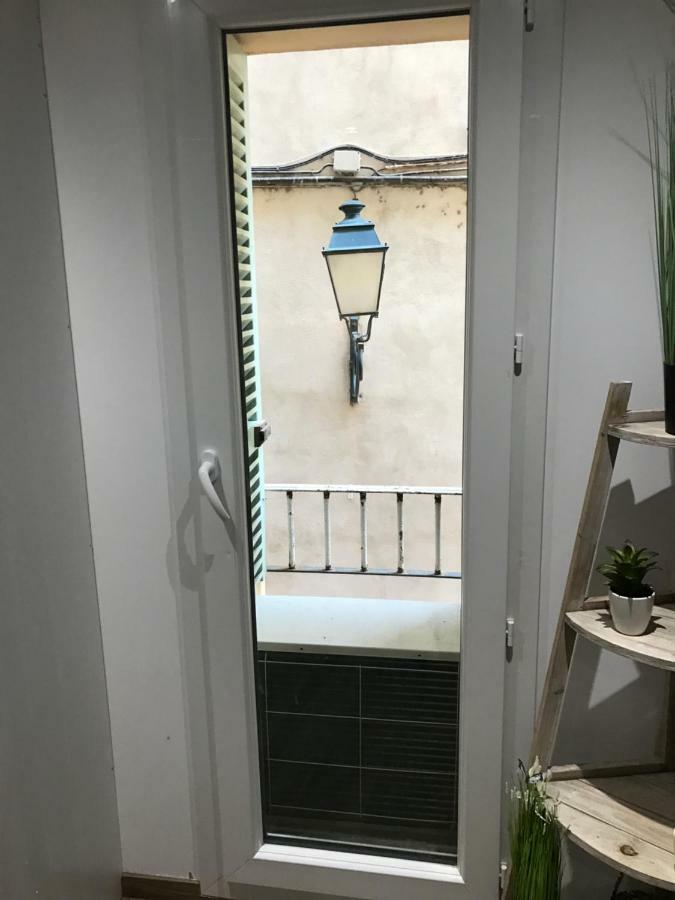 La Petite Barque Apartment Menton Ngoại thất bức ảnh